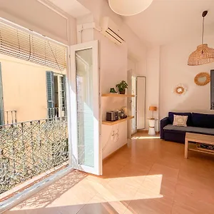 Plz De La Merced Solera Apartment Malaga